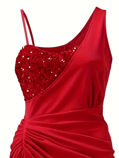 Abigail - Asymmetrisk cocktailkjole med én skulder og paljettoverdel