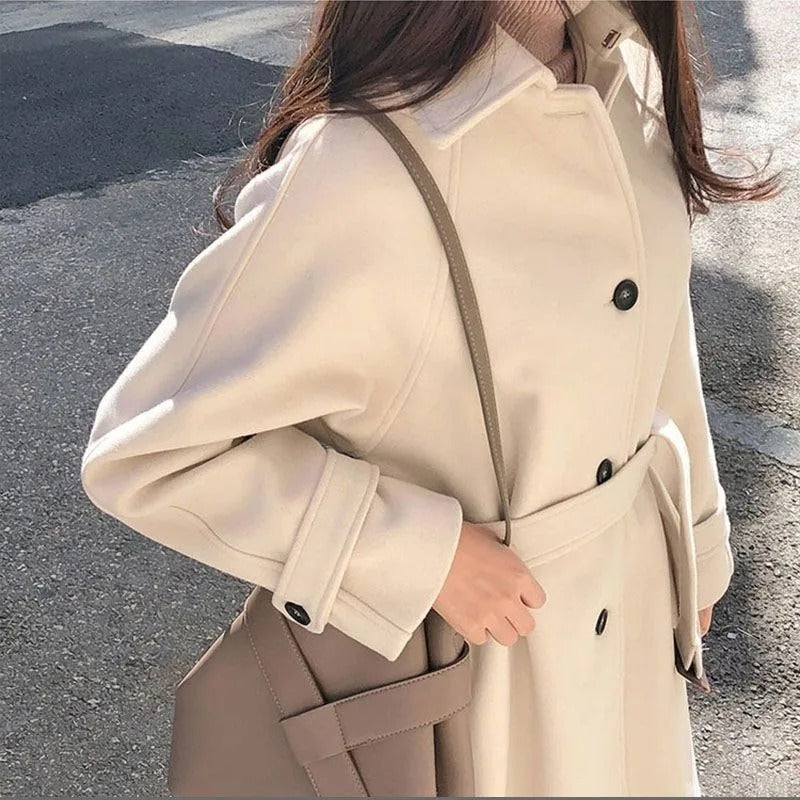 Chloe - Elegant lang vinterfrakk for sofistikert stil