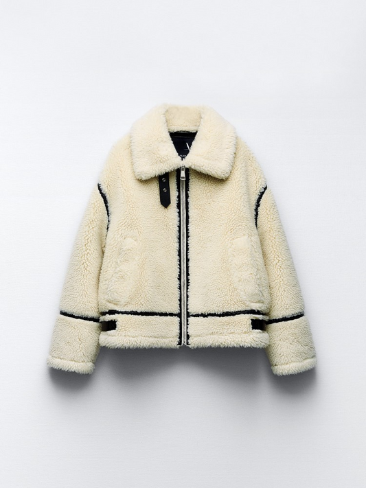 Ashley - Oversized jakke med krage hals og kontrastkant