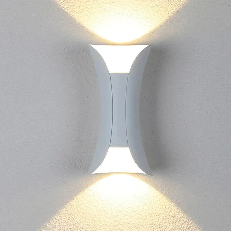 BrioBeam - Slitesterk LED-vegglampe for utendørs belysning