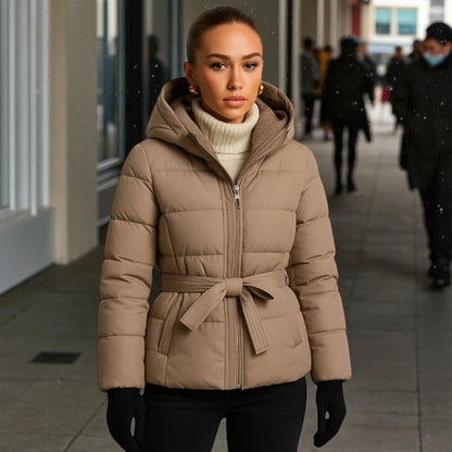 Tonje – Parkasjakke med Belte og Glidelås