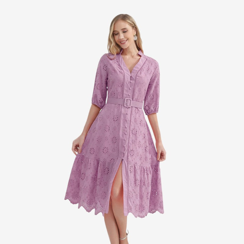 Nancy – Kortermet kjole med ståkrage og knapper foran