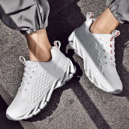 Henrik – Snøresneakers med rund tå