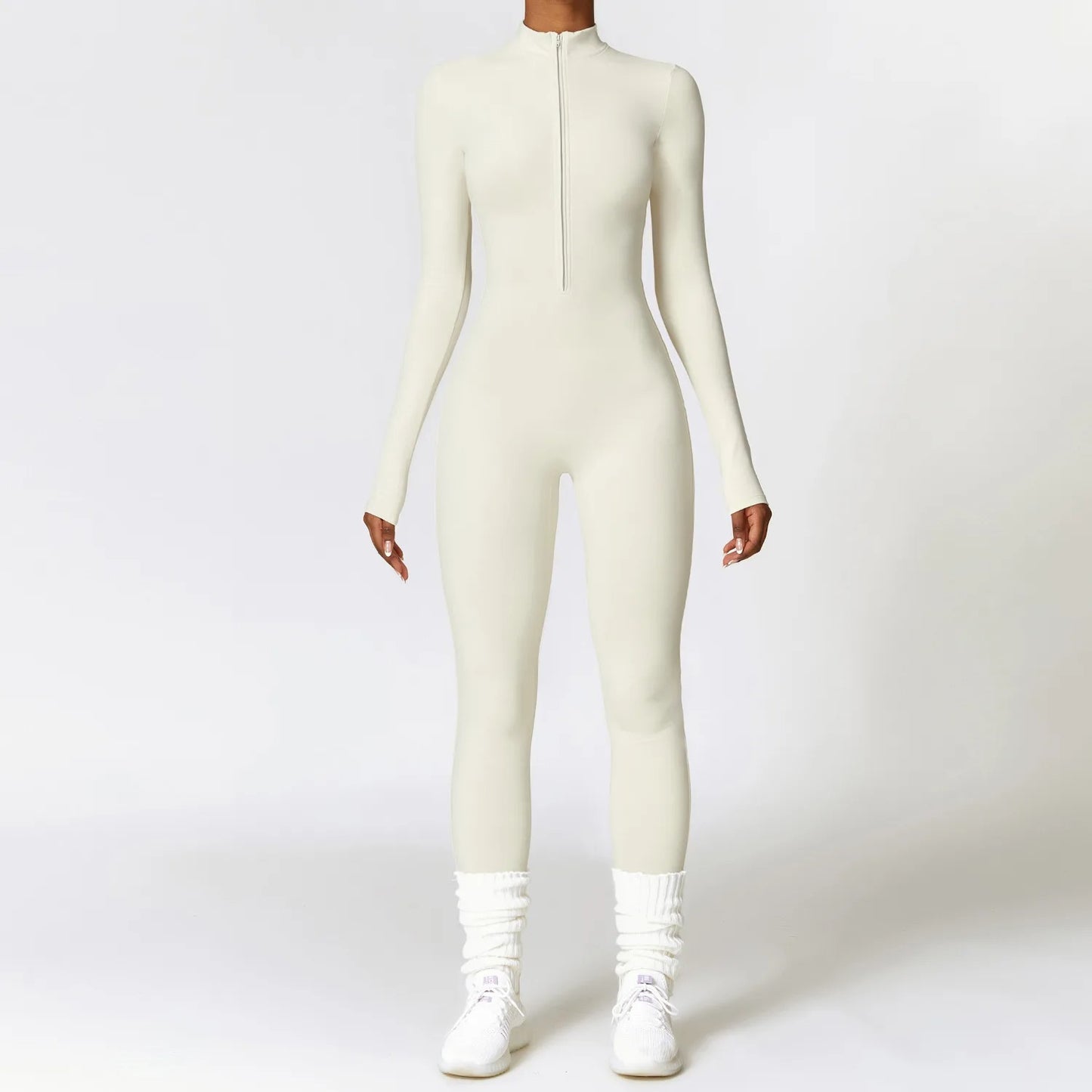 Stephanie - Langermet jumpsuit med høy hals og glidelås lukking