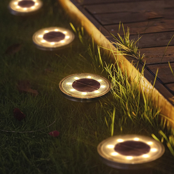 GlowNest - miljøvennlige solcellelamper for hagen med vanntett design