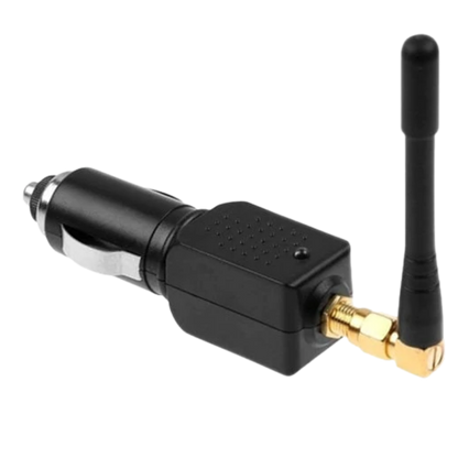 StealthPlug – Kompakt sylindrisk plug-in-enhet med LED-ring for biluttak