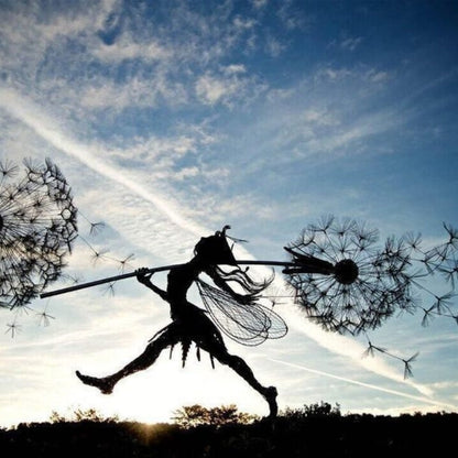 FairyBloom – Dekorative Feengle-Statuer med Løvetannmotiv