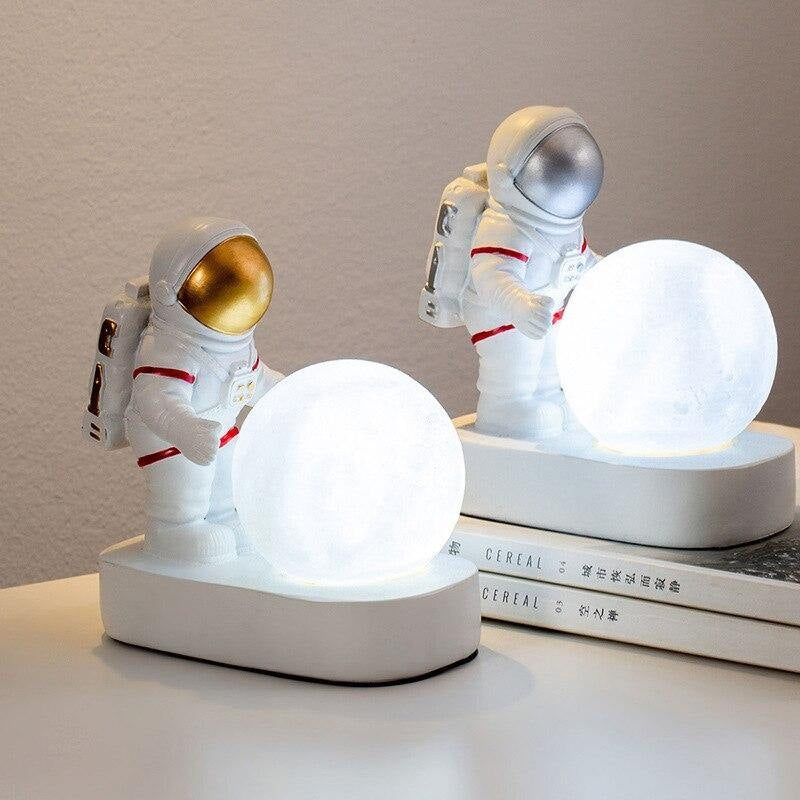AstronautGlow - Sjarmerende nattbordslampe med astronauttema for koselige netter