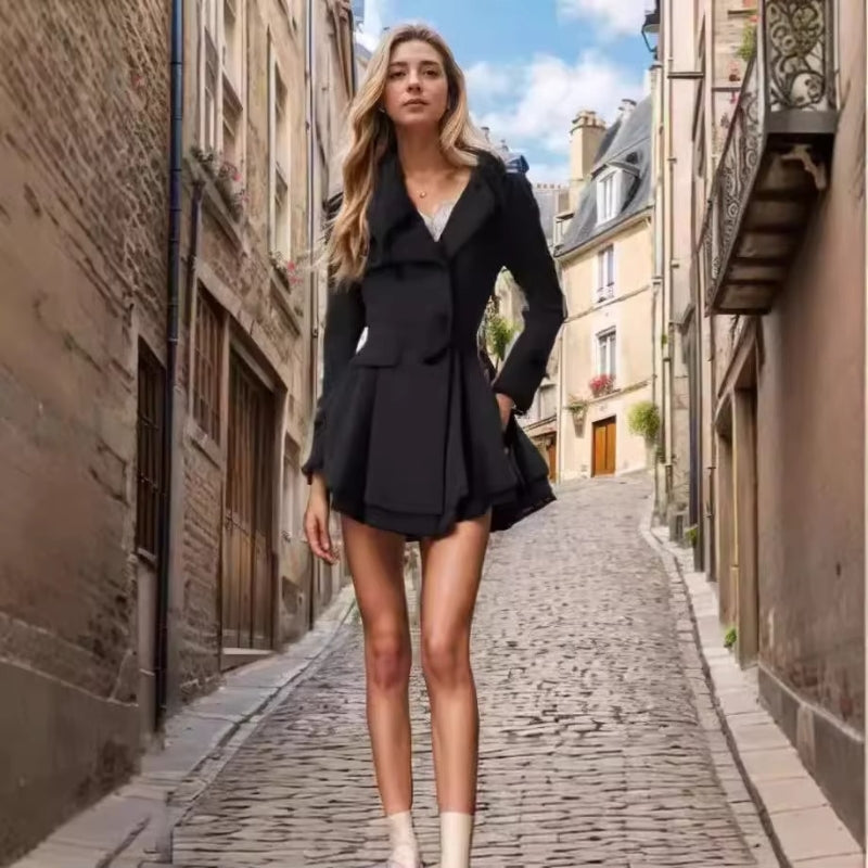 Madison – Langermet Frakk med Knappelukking og Midjebelte