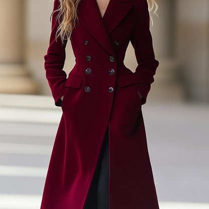 Sophia – Langermet kåpe med slagkrage og doble knapper