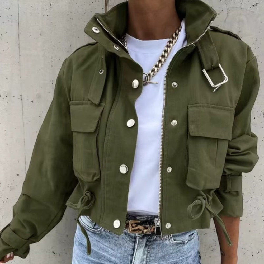 Emma - Lange ermer jakke med knappelukking og flere brystlommer