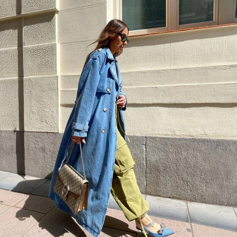 Mariann – Langermet Trench Coat med Krage og Belte