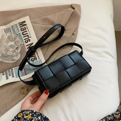 Linda – Stor skulderveske med justerbar rem