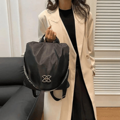 Aurelia – Skulderveske med bred stropp stor kapasitet og hank