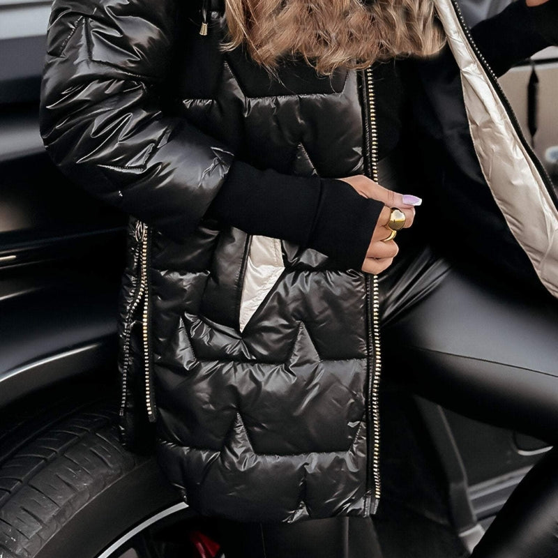 Maria – Langermet jakke med justerbar hette og lommer