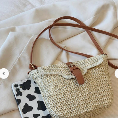 Bettina – Skulderveske med justerbar stropp og stor kapasitet