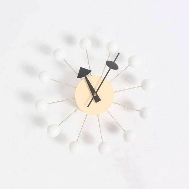 MonoClock – Moderne 3D-veggklokke med stille bevegelse og ren visuell design