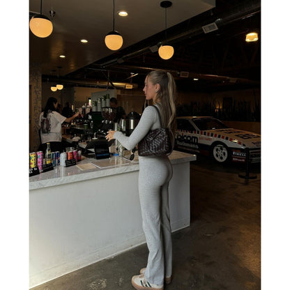 Vesna - - Avslappet loungesett med valgfrie ermer og uanstrengt elegant passform