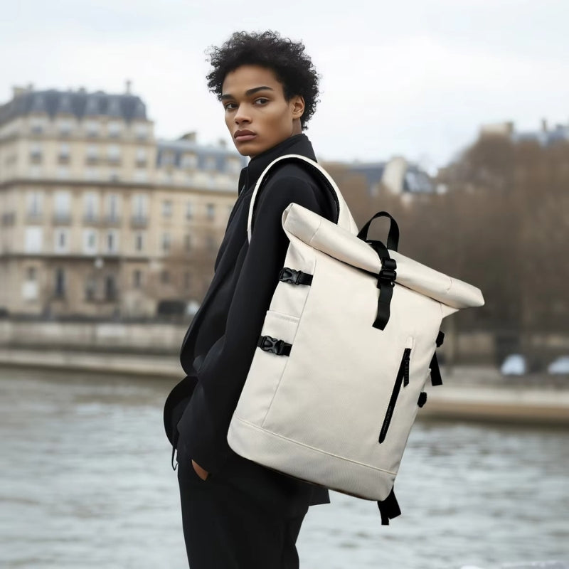 TechNova – Ryggsekk med USB-tilkobling og Justerbare Stropper