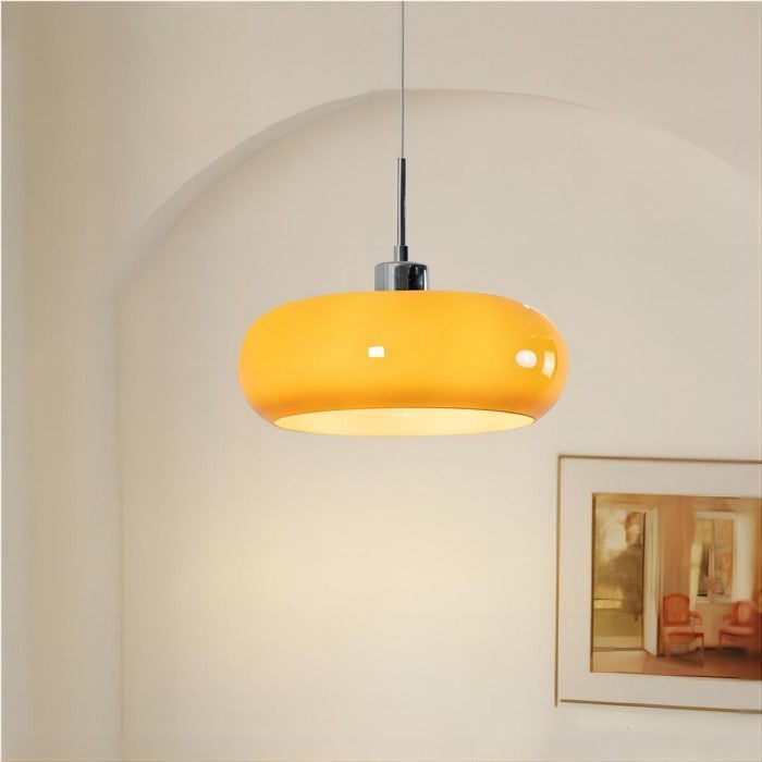 VintaGlow - Pendellampe med slank Bauhaus-design