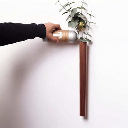 FloraNest – Veggmontert Trevase for Blomsterdisplay