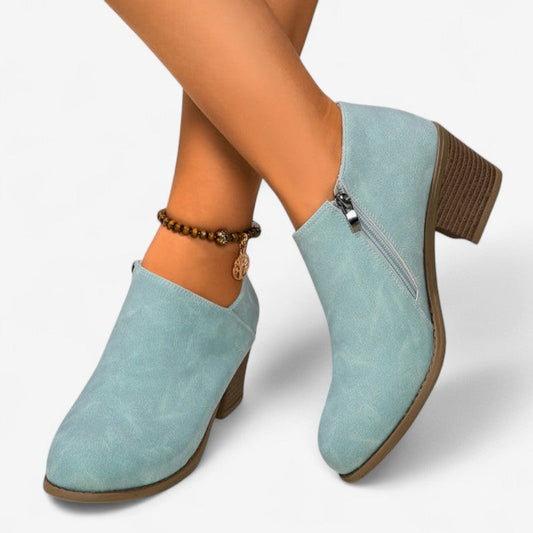 Mira – Ankelstøvletter med Rund Tå og Glidelås på Siden