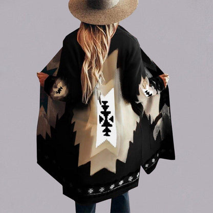 Olivia - Cardigan med åpen front og dristig geometrisk design