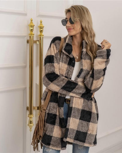 Lucia - Klassisk rutete jakke med avslappet passform