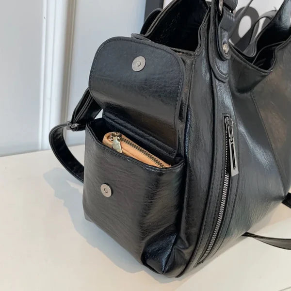 Karen - Stoffveske med justerbar stropp og lommer med glidelås