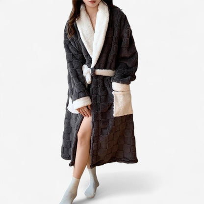 Latoya - Langermet Badekåpe med Belte og Krage