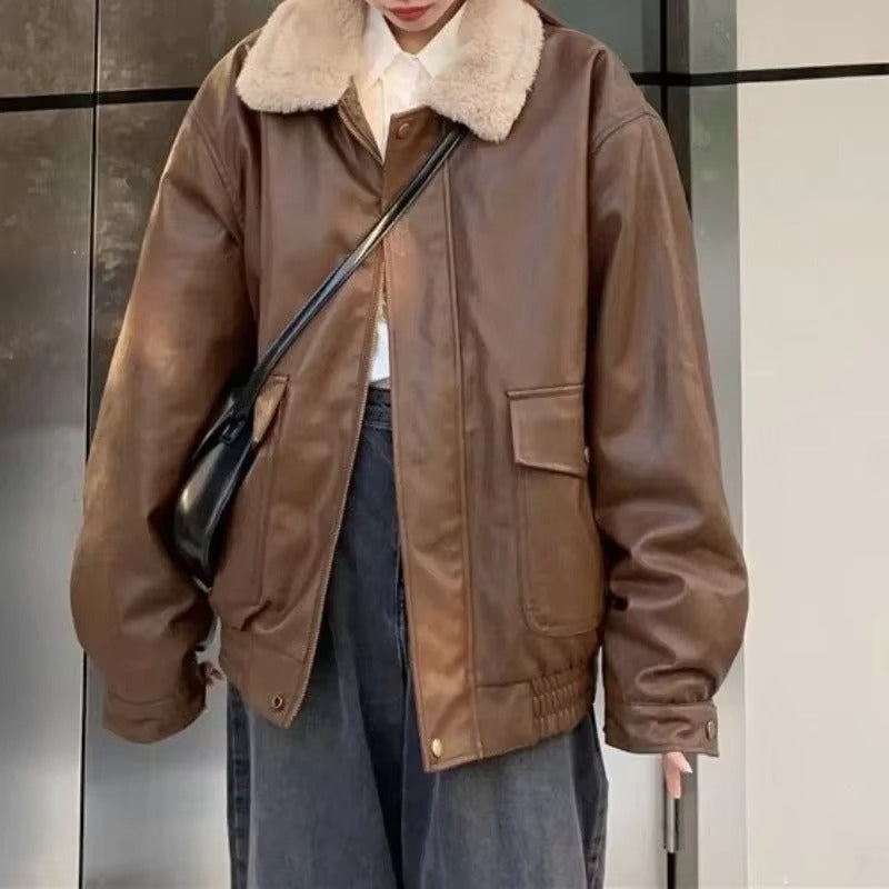 Lucia - Langermet Kåpe med Dunkrage og Sidelommer