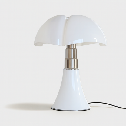 GlowBloom – Blomstformet bordlampe med retro belysning