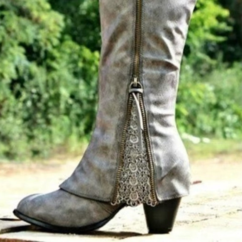 Karoline – Knehøye Støvler med Sidet Glidelås og Rund Tå