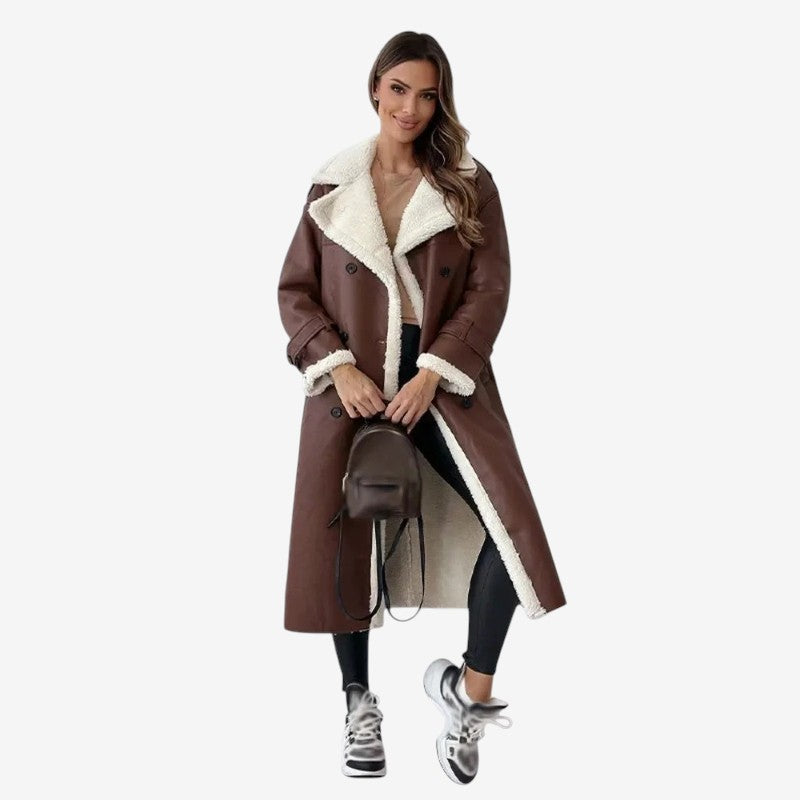 Marina – Lang kåpe med slagkrage og belte