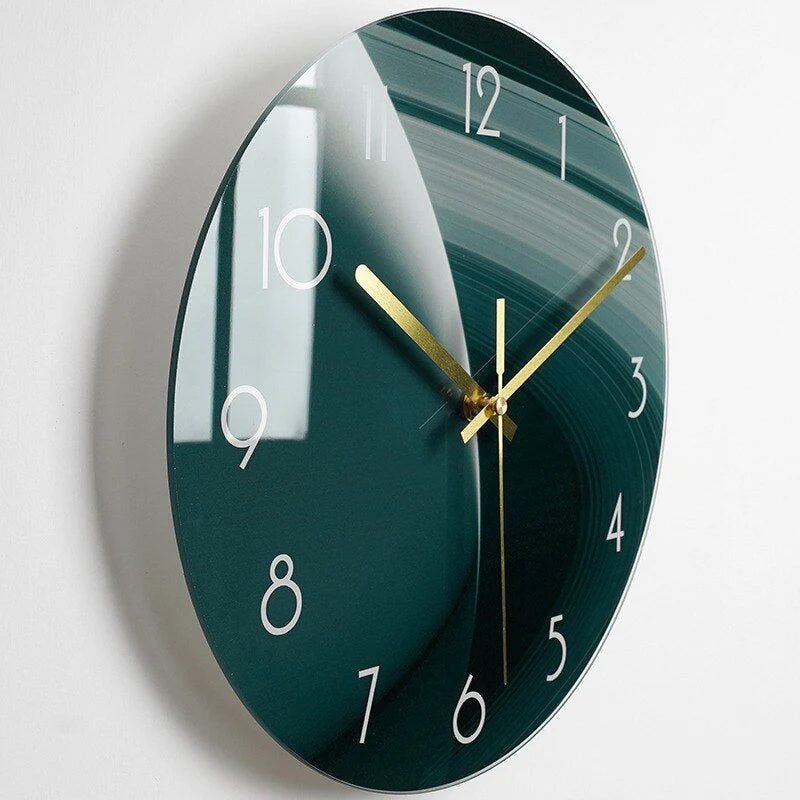 ClearTick - Moderne veggklokke i glass med minimalistisk design