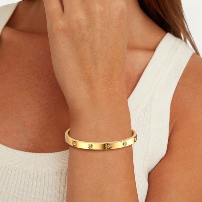 Ragnhild – Bangle Armbånd med Funklende Detaljer