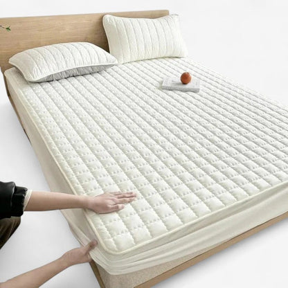 CozyRest – Madrassbeskytter med Quiltet Mønster