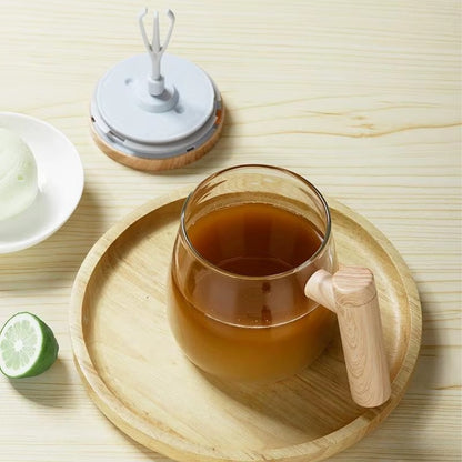 MixMate – Bærbart selvrørende krus med én knapps miksing