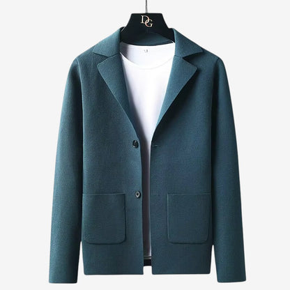 Daniel – Langermet blazer med krage og knapper