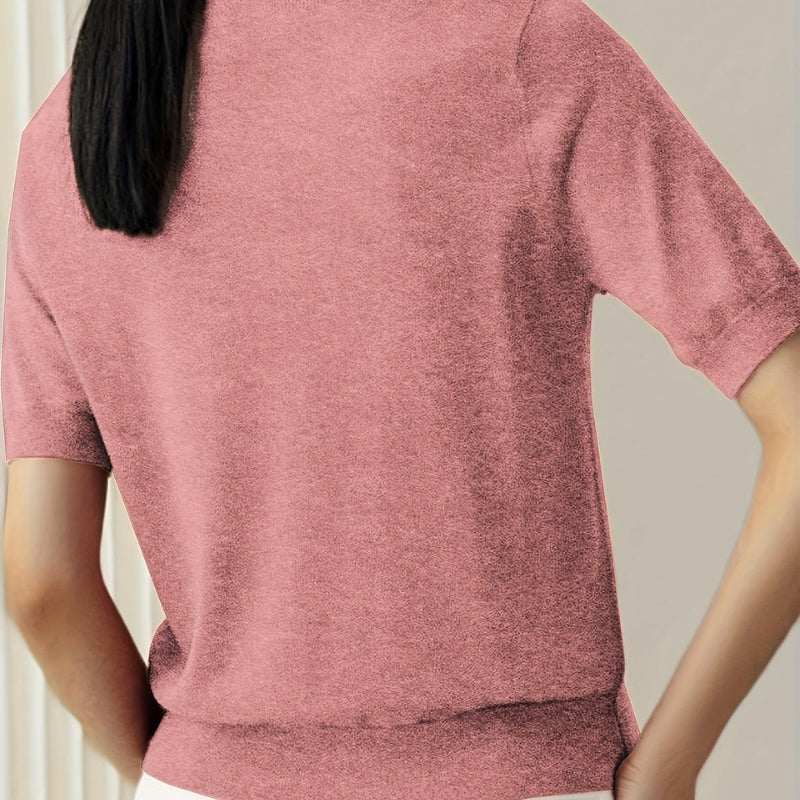 Isla – Kortermet T-skjorte med Rund Hals og Ribbestrikket Kant