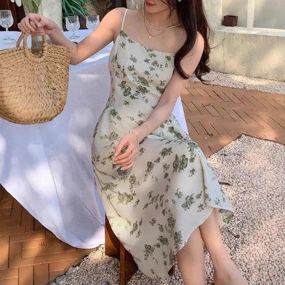 Daisy - Stilig lang blomsterkjole med justerbare stropper