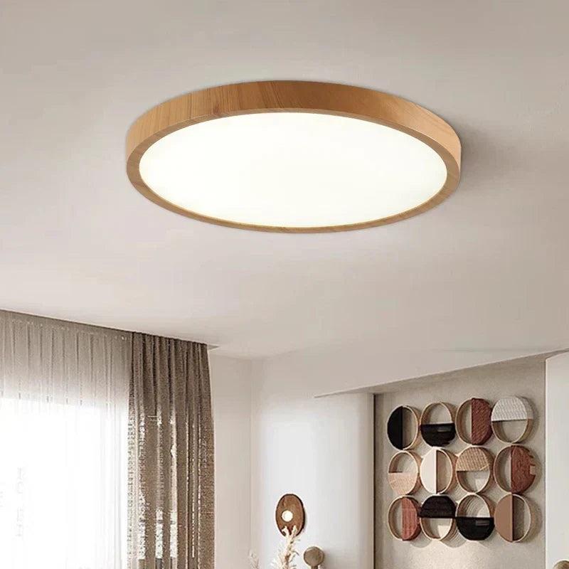 LumaWood – Rund taklampe med justerbare lysinnstillinger