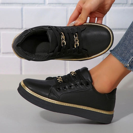 Aria - Casual Sneaker med Snøring og Polstret Fotseng