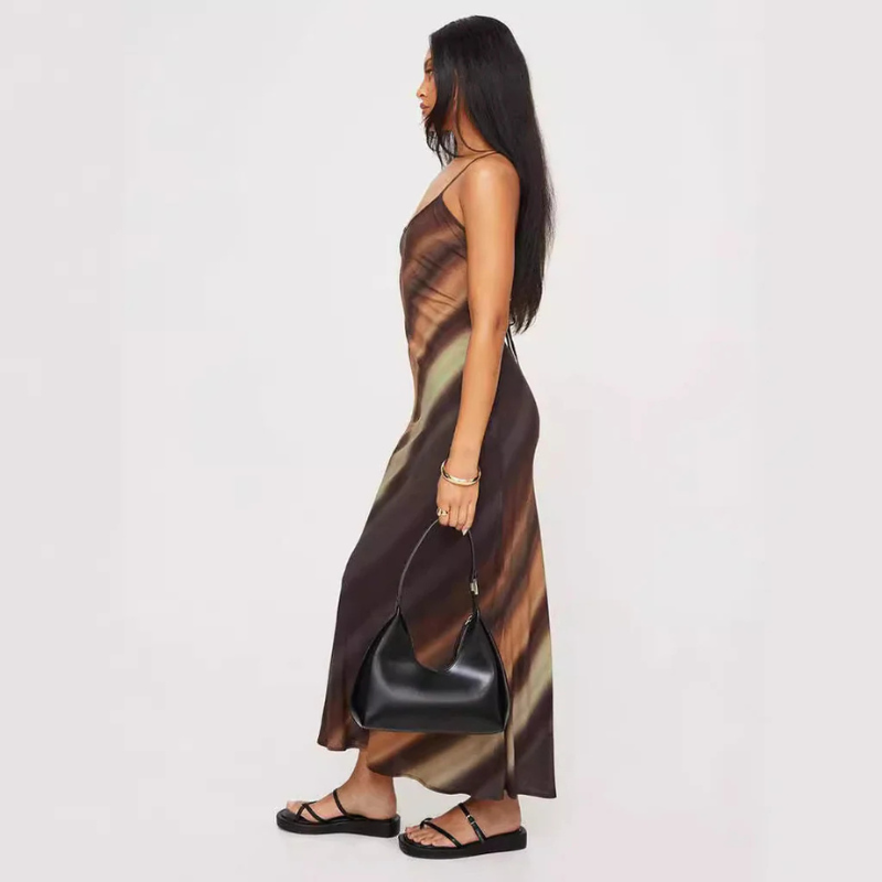 Monique – Ermeløs Minikjole med Spaghettistropper