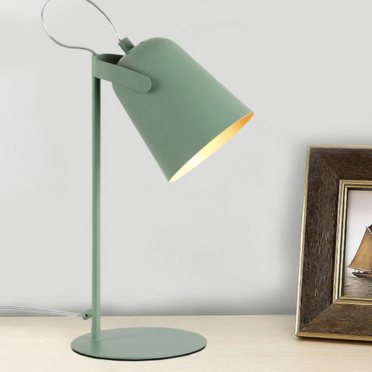 GlowShade – Skrivebordslampe med justerbar skjerm for stilig og unik belysning