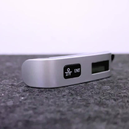 PortaWeigh – Bærbar Bagasjevekt med Håndtak og Digitalt Display