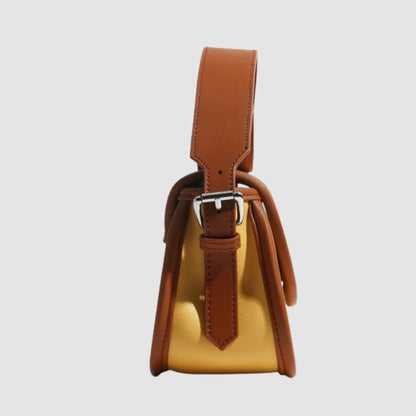 Nora – Skulderveske med Bred Stropp og Klaff