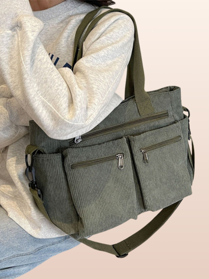 Lena - Romslig veske med funksjonelle lommer med glidelås