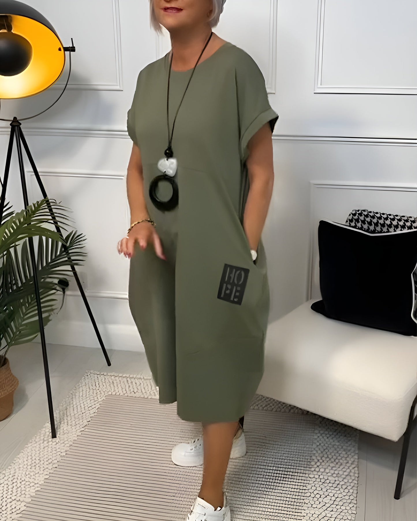 Janice - Casual A linje kjole med korte ermer og sidelommer