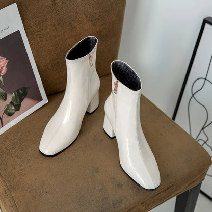 Ava - Trendy ankelstøvletter med glidelås i siden og avslappet passform